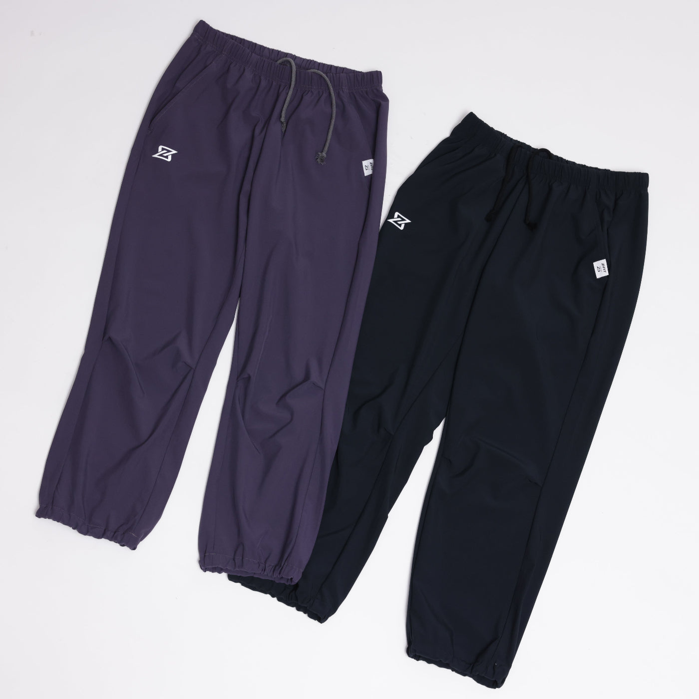 軽量ストレッチアクティブパンツ